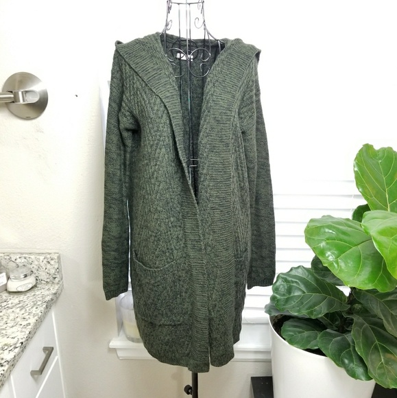 Merona | Sweaters | Merona Olive Green 